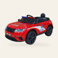 Voiture électrique enfant Police rouge BLT-201, vue de trois quarts avant, gyrophare bleu et rouge sur le toit